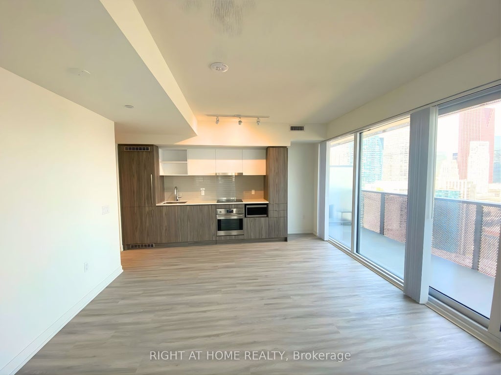 Photo of 55 Cooper Street #4005, Toronto, ON M5E 0G1 (MLS # C13485610)