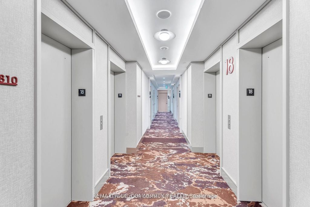 Photo of 10 Inn on the Park Drive #101, Toronto, ON M3C 0P9 (MLS # C12724338)