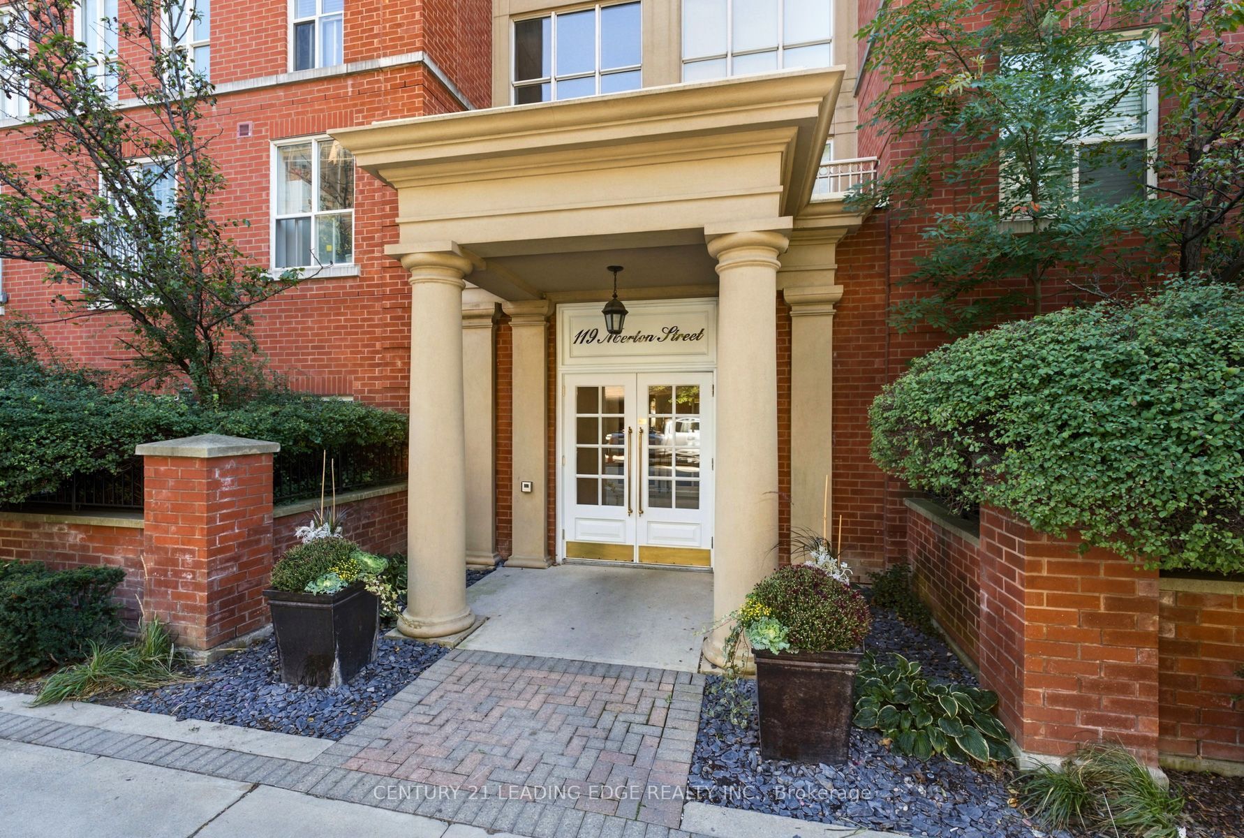 119 Merton Street 612