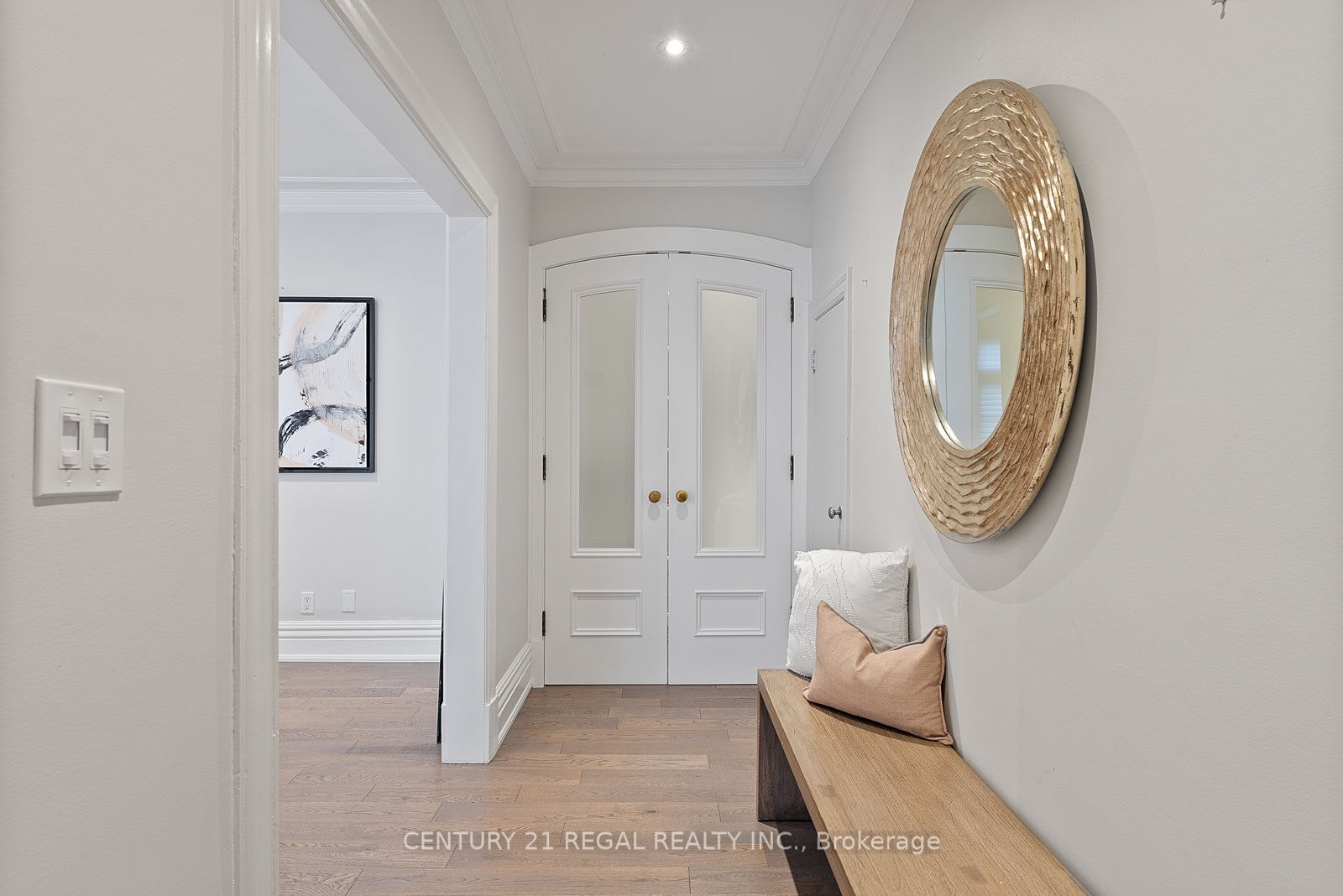 93 Douglas Crescent