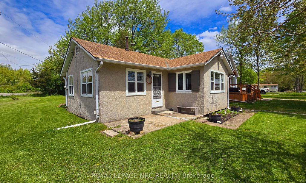 Photo of 11170 Churchill Avenue, Wainfleet, ON L3K 5V4 (MLS # X13023080)