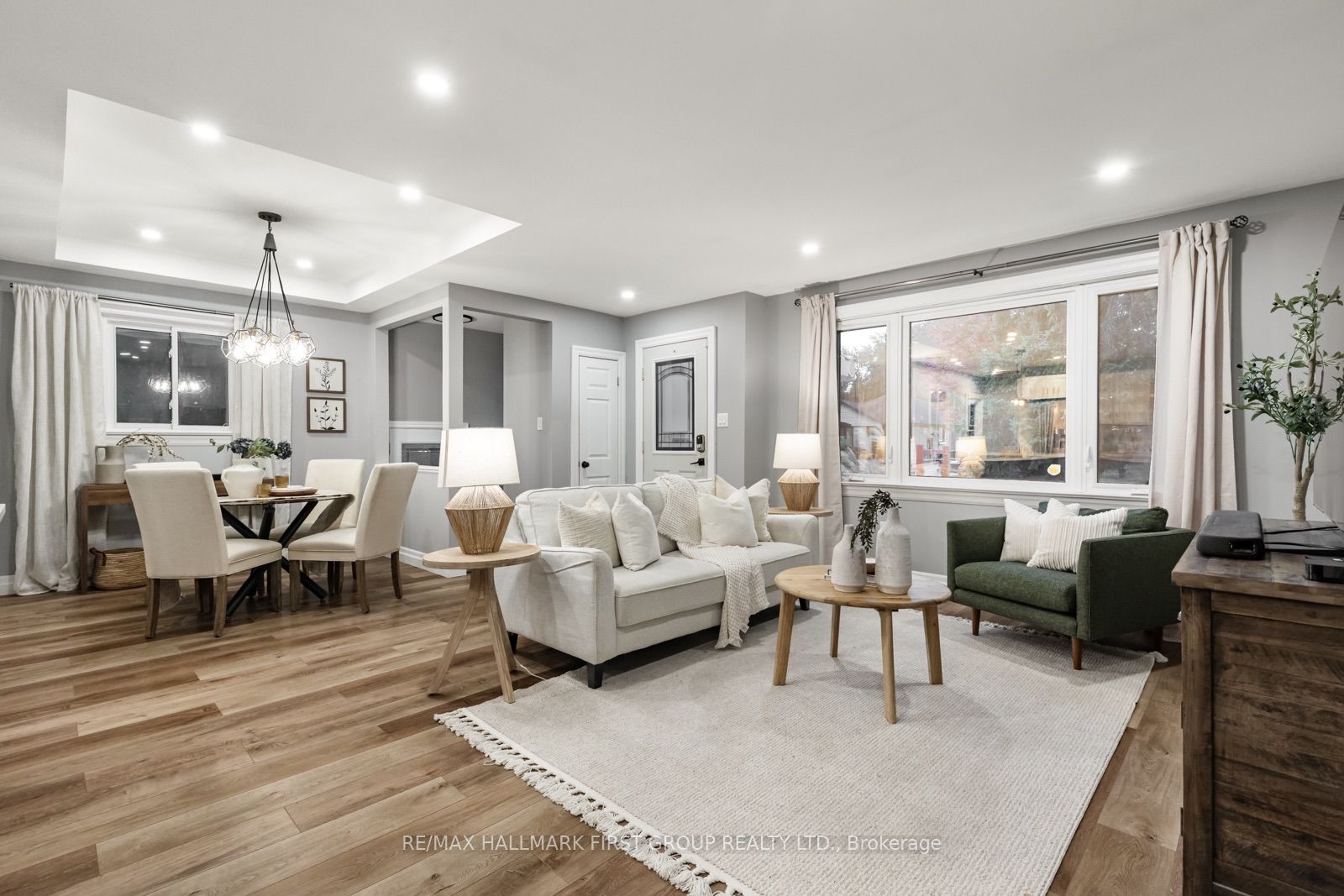 28 Forest Road