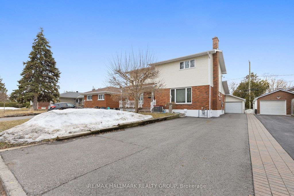 Photo of 1310 Ferguson Street, Belair Park - Copeland Park and Area, ON K2C 2K4 (MLS # X13008176)