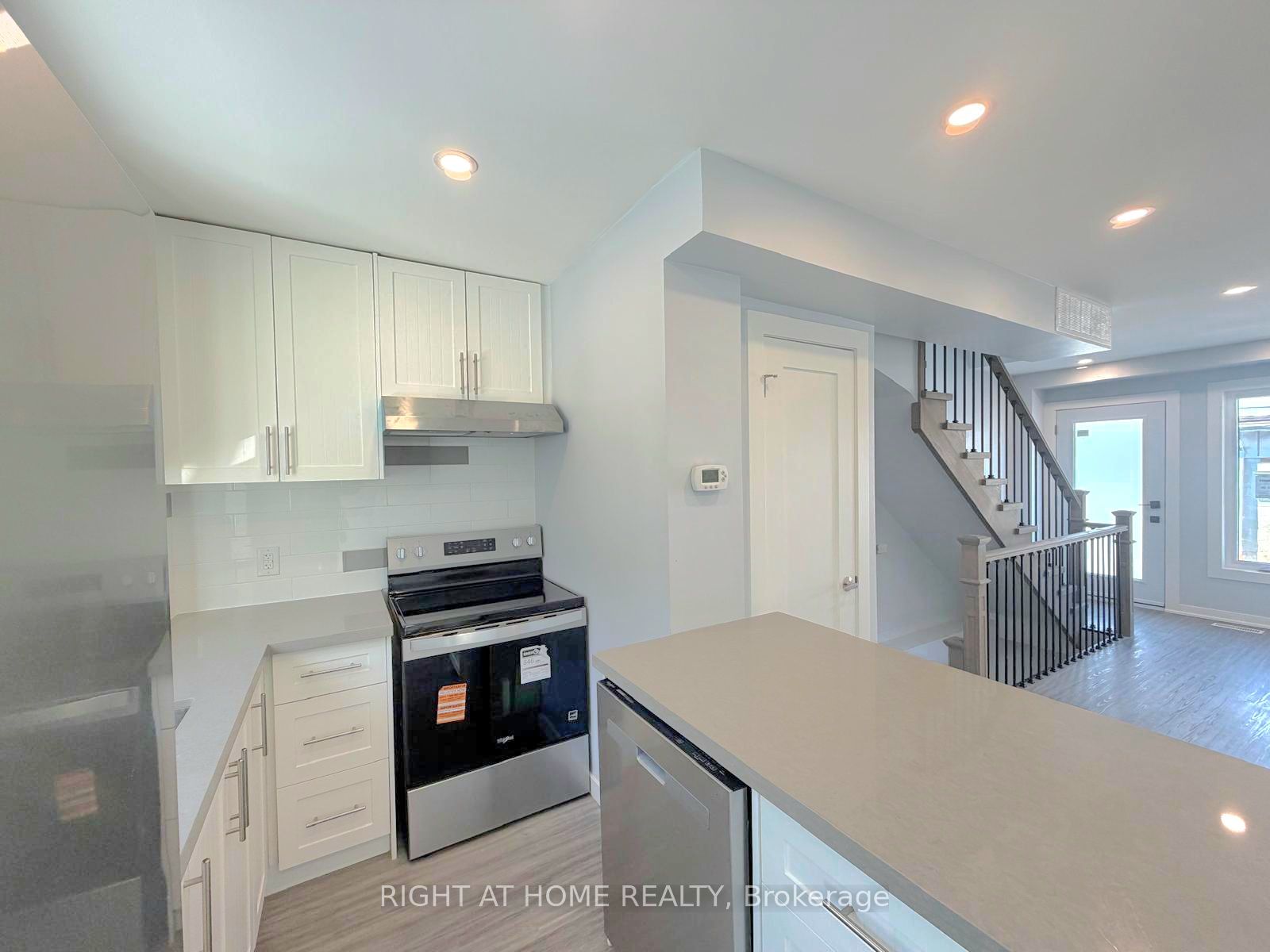 984 Ossington Avenue Laneway Suite