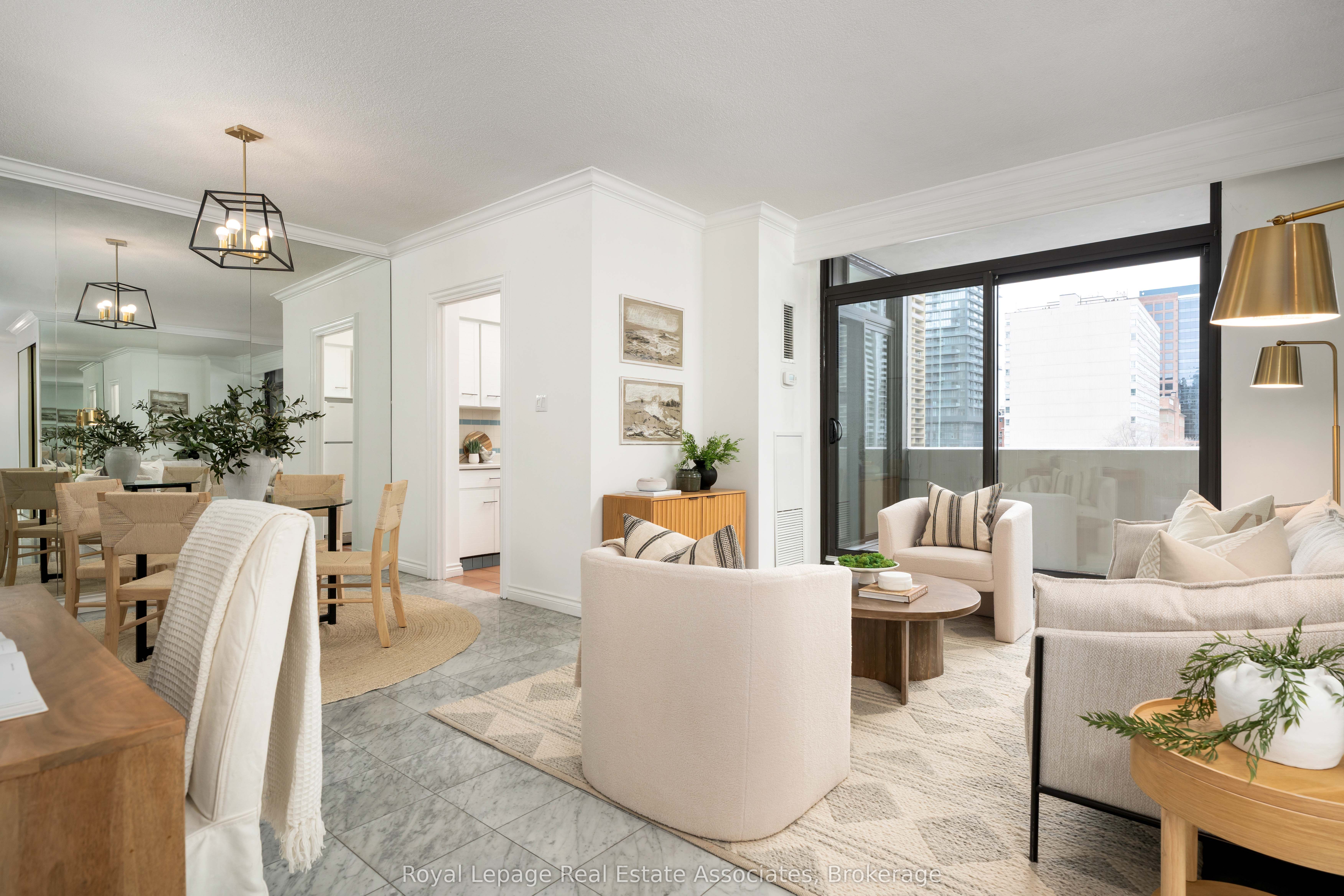 86 Gloucester Street 702