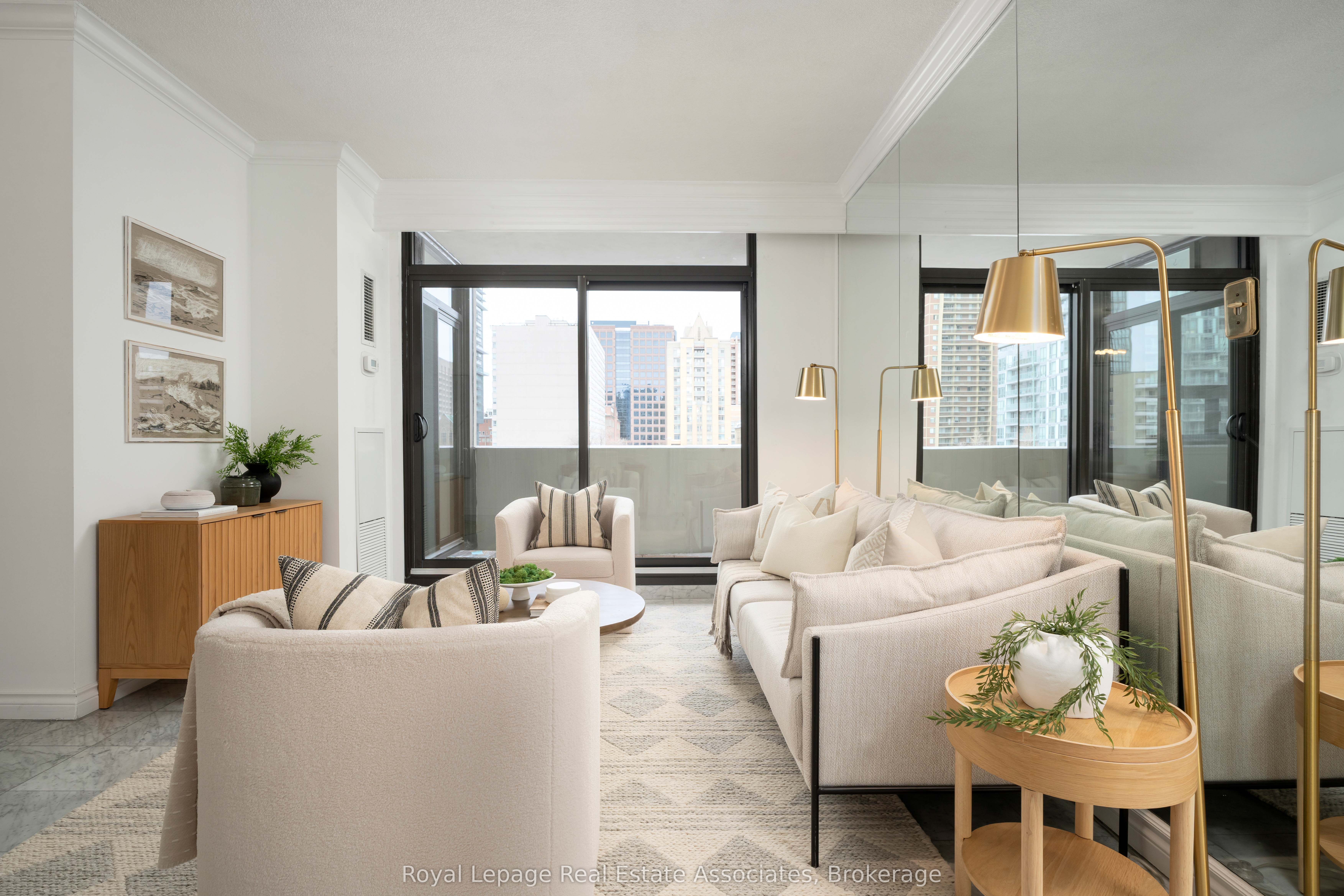 86 Gloucester Street 702