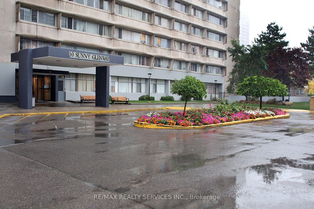 Photo of 10 Sunny Glen Way #2007, Toronto, ON M3C 2Z3 (MLS # C12434569)