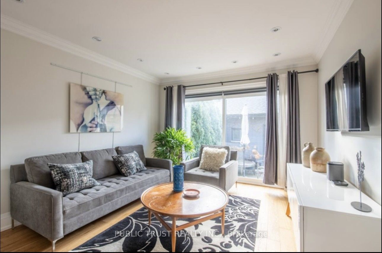 72 Grace Street N/A Main Floor
