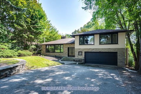 Photo of 537 Blythwood Road, Toronto, ON M4N 1B4 (MLS # C12495834)