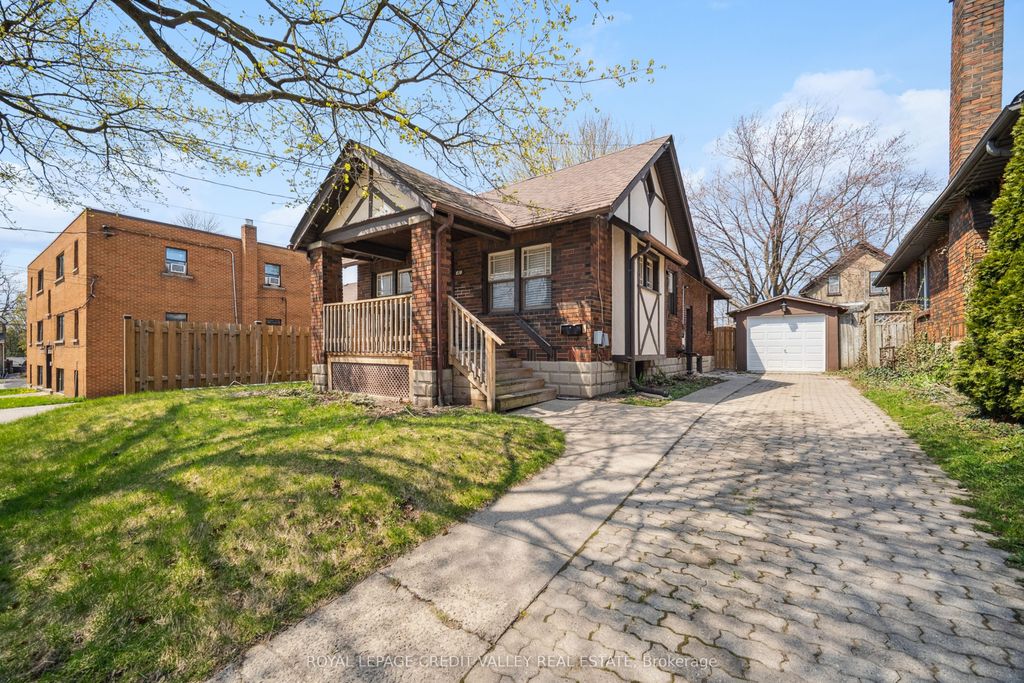 Photo of 610 Wallace Street, London East, ON N5Y 3R7 (MLS # X12450508)