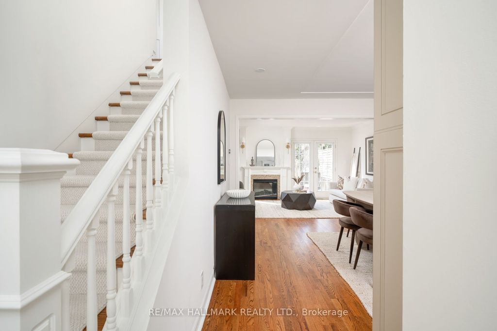 Photo of 619 Balliol Street, Toronto, ON M4S 1E6 (MLS # C13031042)