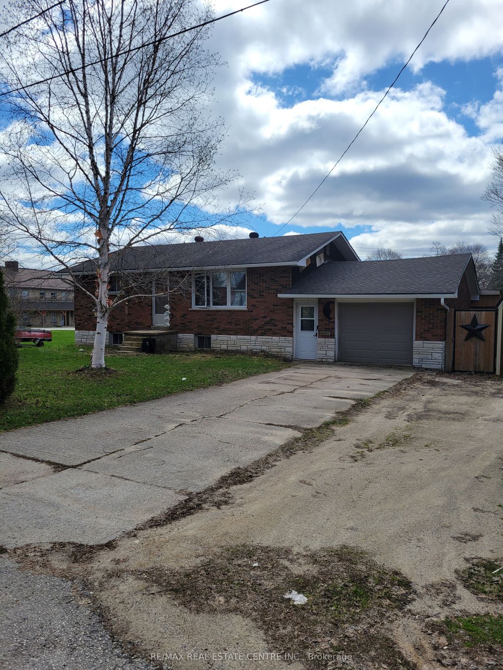 Photo of 127 Hunter Street, Grey Highlands, ON N0G 1R0 (MLS # X13022342)