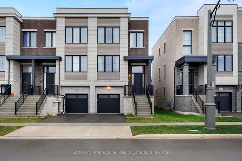 1478 Yellow Rose Circle Oakville ON L6M 5L2