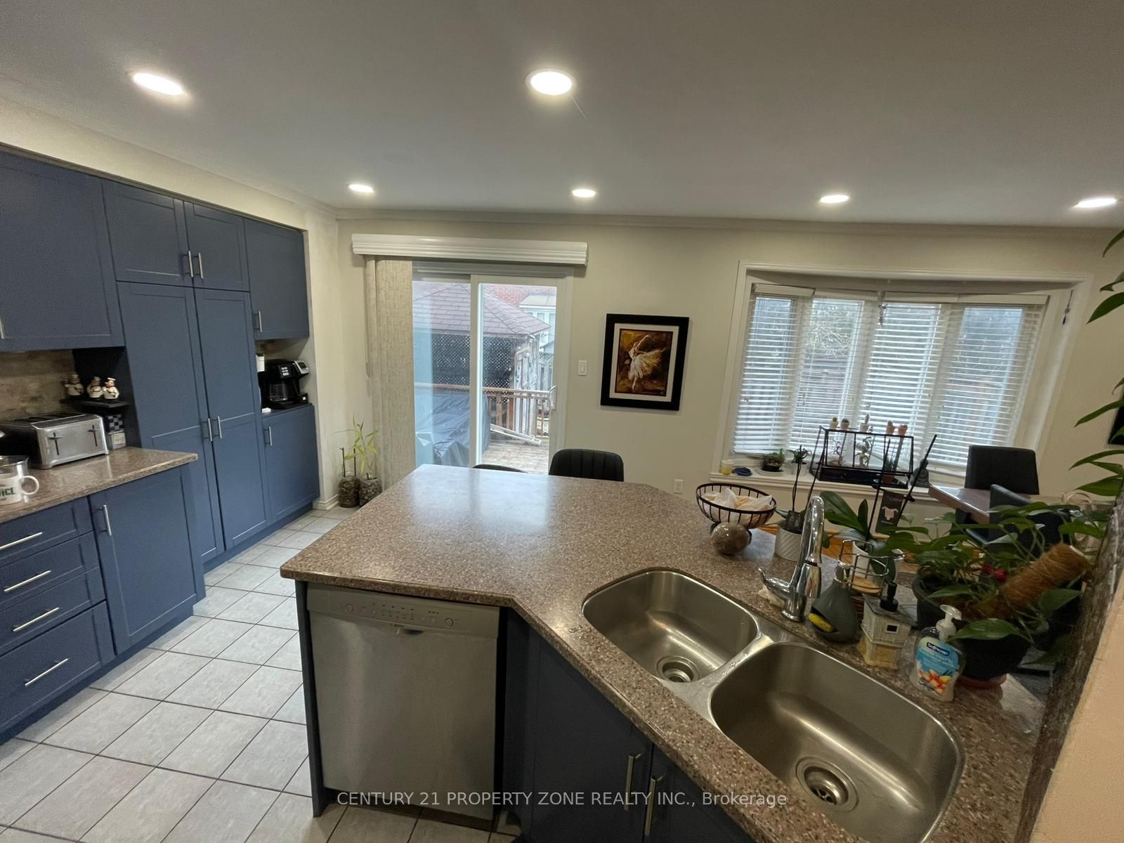 6638 Astro Court Upper