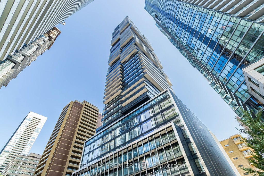 Photo of 55 Charles Street E #3904, Toronto, ON M4Y 0J1 (MLS # C13793390)
