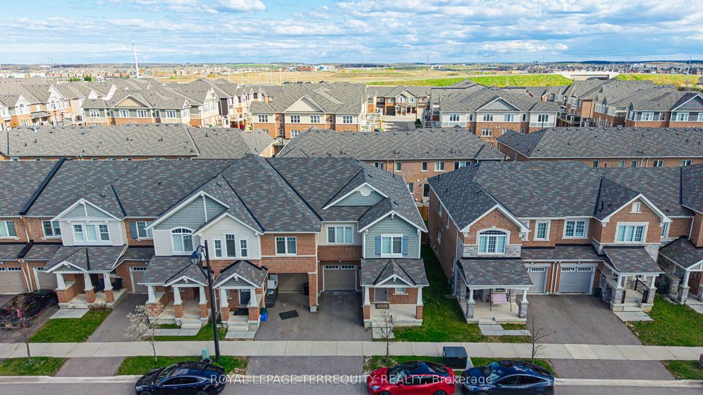 Photo of 75 Reichert Court, Milton, ON L9T 8R6 (MLS # W13087378)
