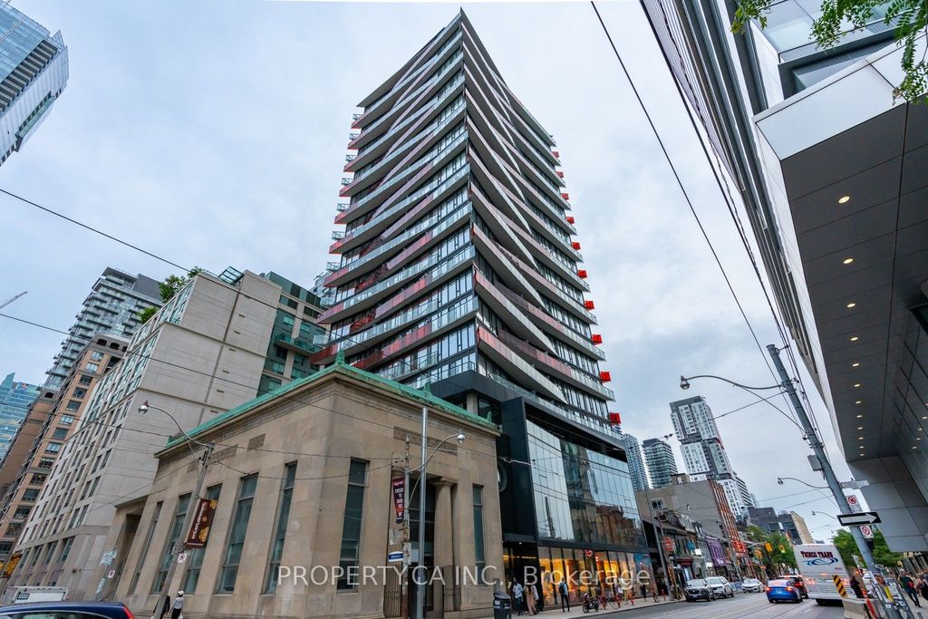 Photo of 215 Queen Street W #1616, Toronto, ON M5V 0P5 (MLS # C13124378)