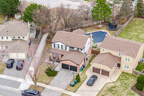 6101 Edenwood Drive Mississauga ON L5N 2Y6