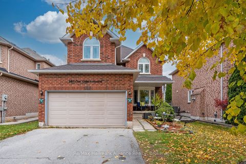 2411 East Gate Crescent Oakville ON L6H 6L1