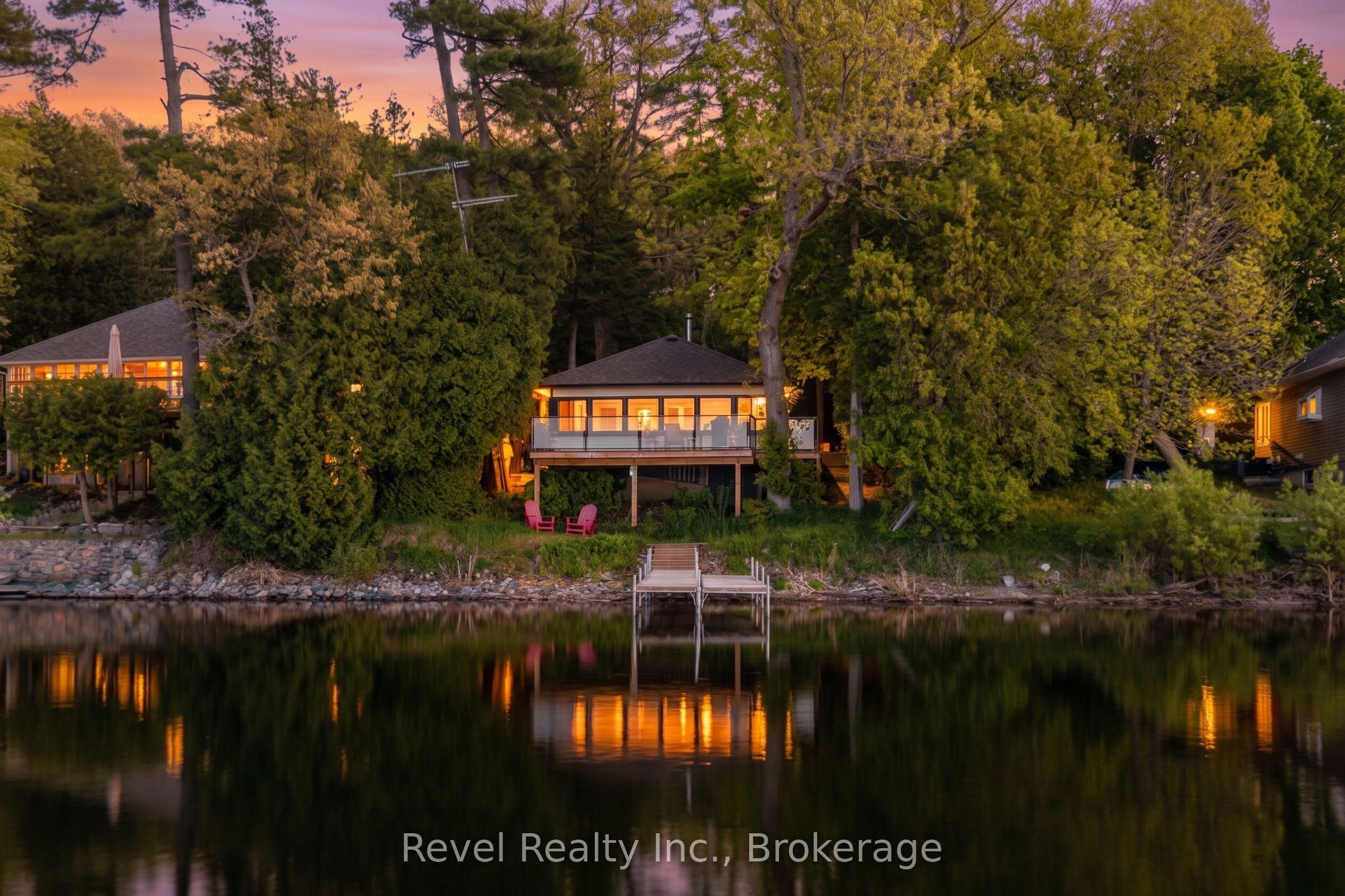Photo 1 of 30 — 8004 Taits Beach Road, Hamilton Township, ON K0L 1E0