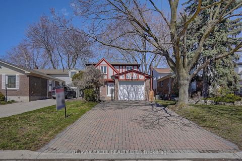 28 Holsworthy Crescent Markham ON L3T 4C6