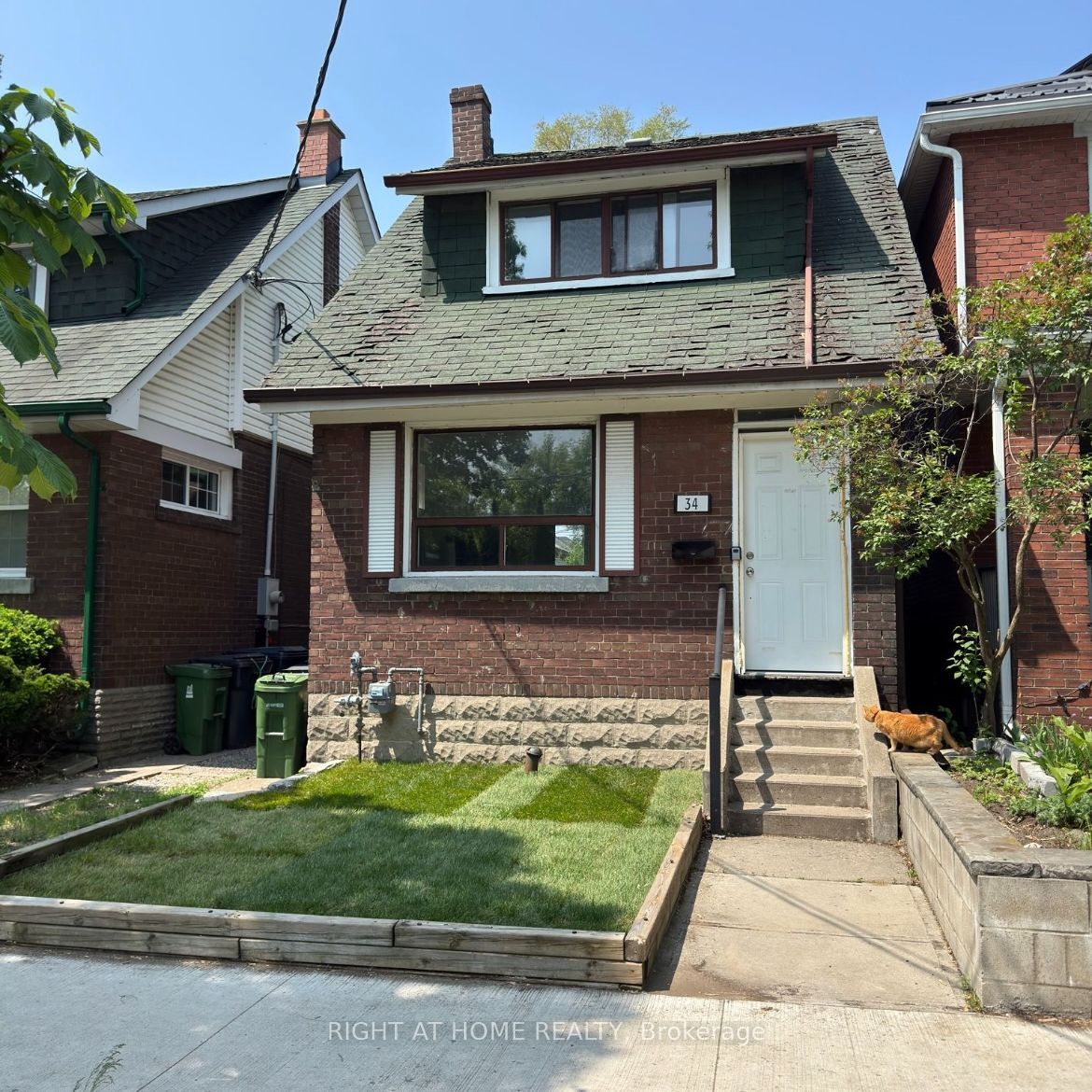 34 Woodington Avenue