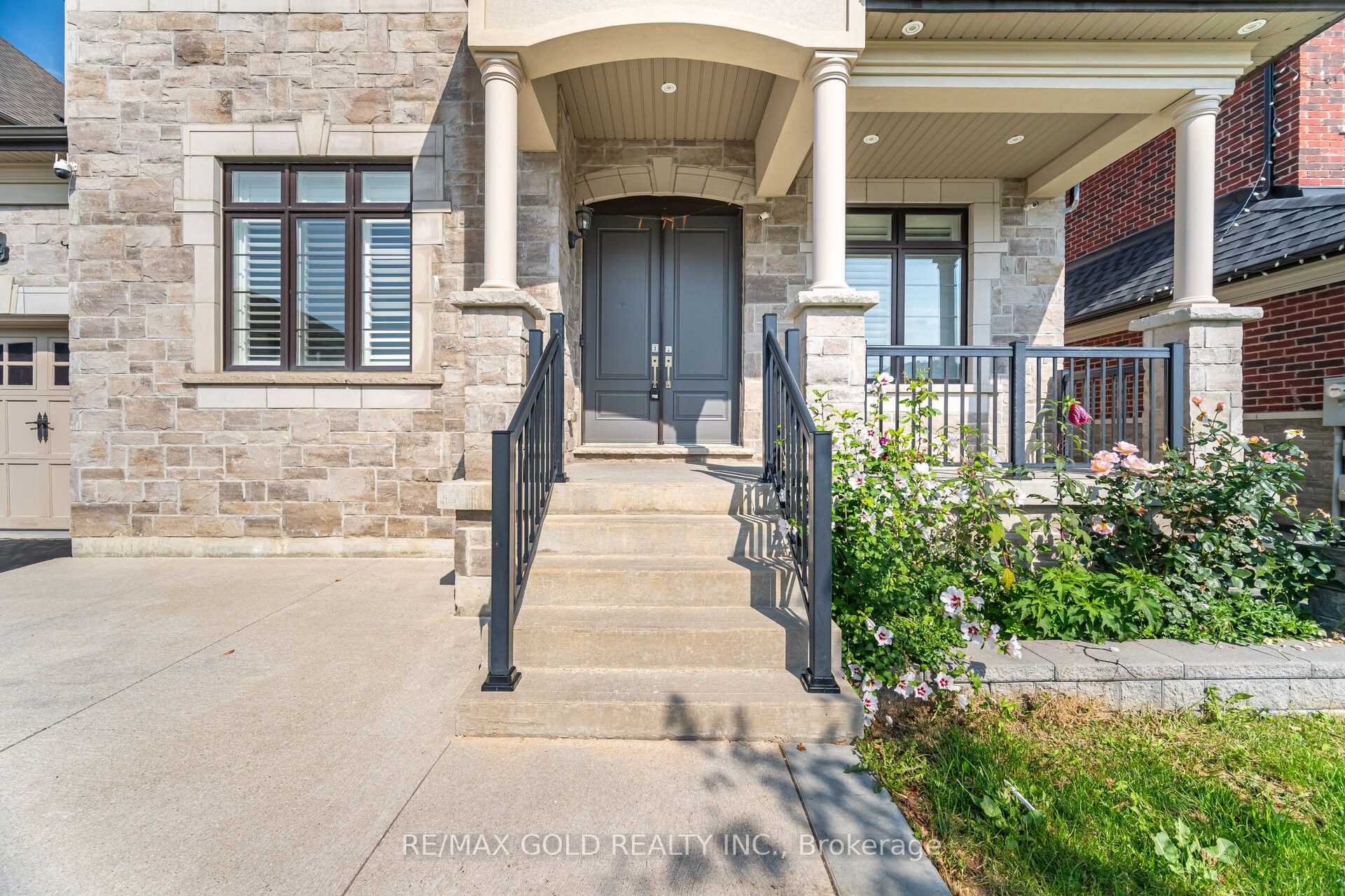 3 Sister Oreilly Road