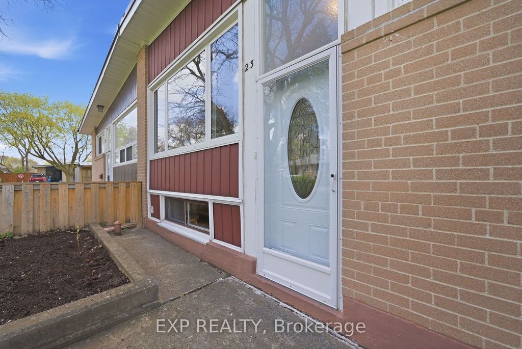 Photo of 23 Pynford Crescent, Toronto, ON M3A 1W7 (MLS # C13103802)