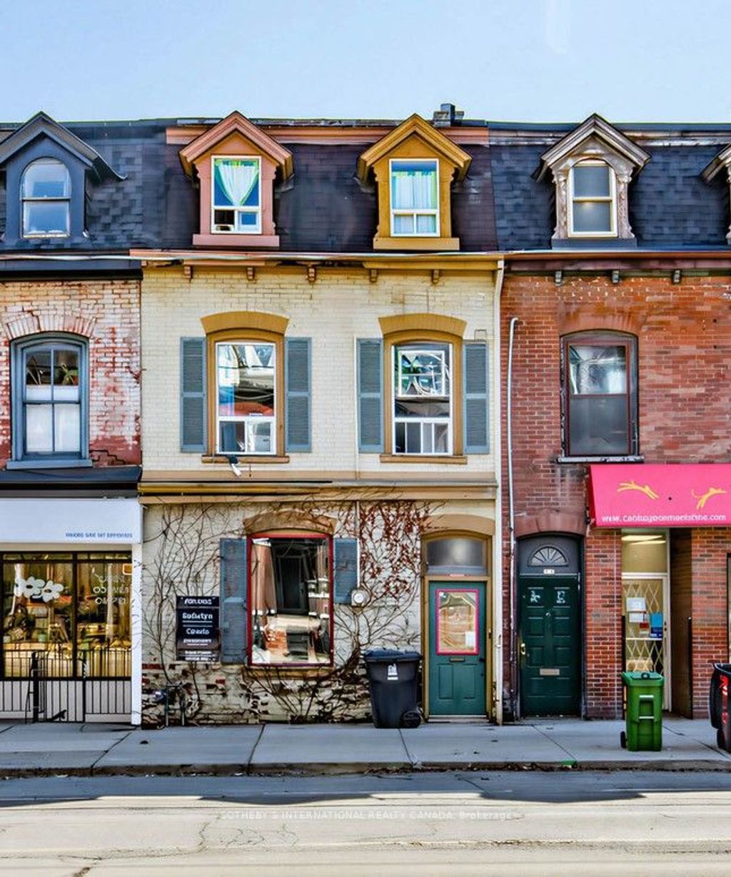 Photo of 243 Gerrard Street E, Toronto, ON M5A 2G1 (MLS # C13003638)