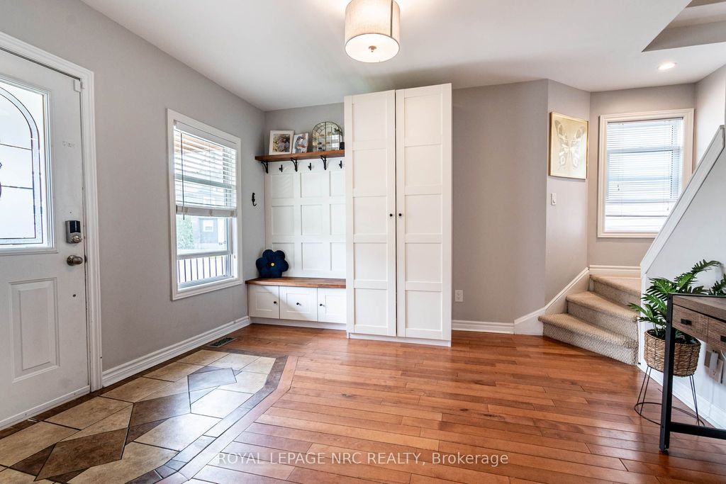 Photo of 13 Violet Street, St. Catharines, ON L2S 2X1 (MLS # X12614346)