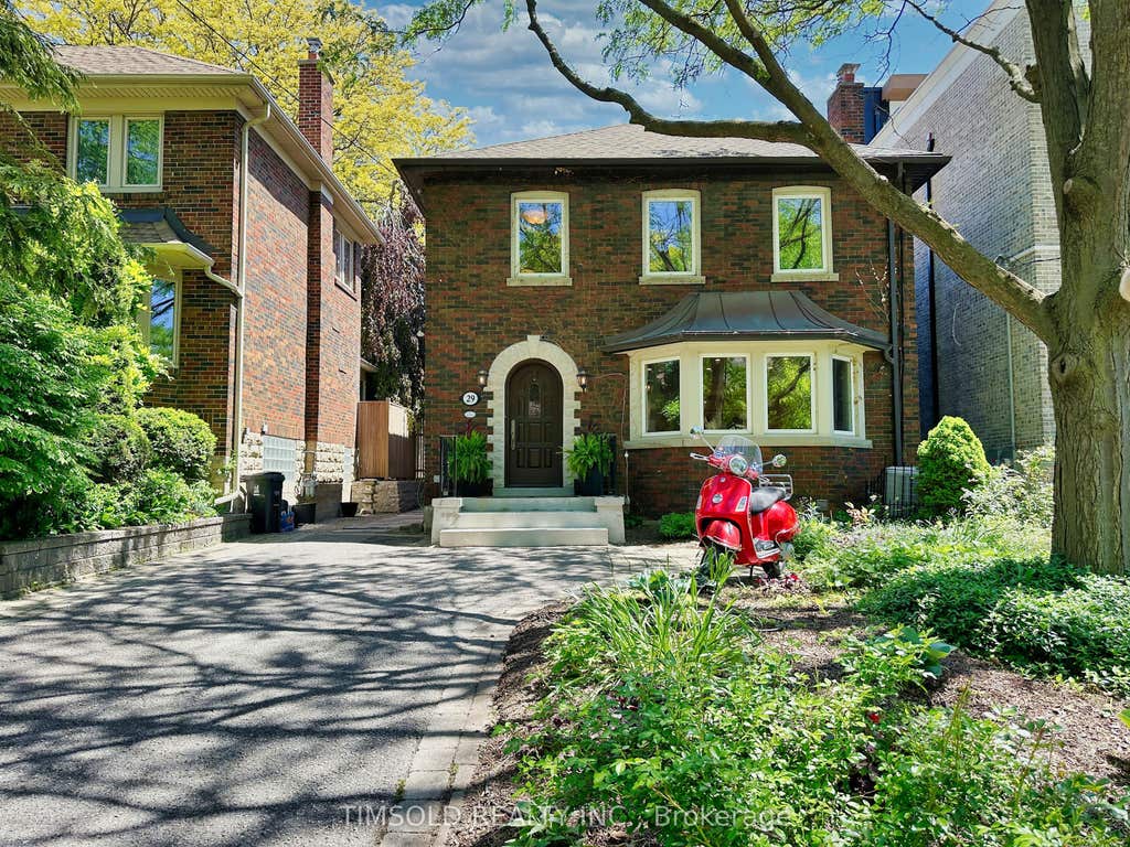 Photo of 29 Tarlton Road, Toronto, ON M5P 2M6 (MLS # C13230886)