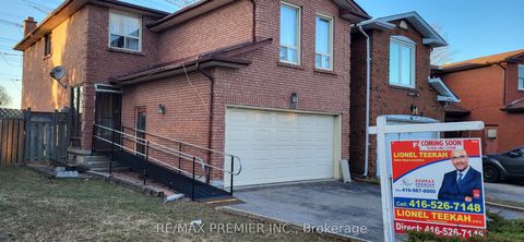 64 Oakmount Crescent Vaughan ON L4K 2C3