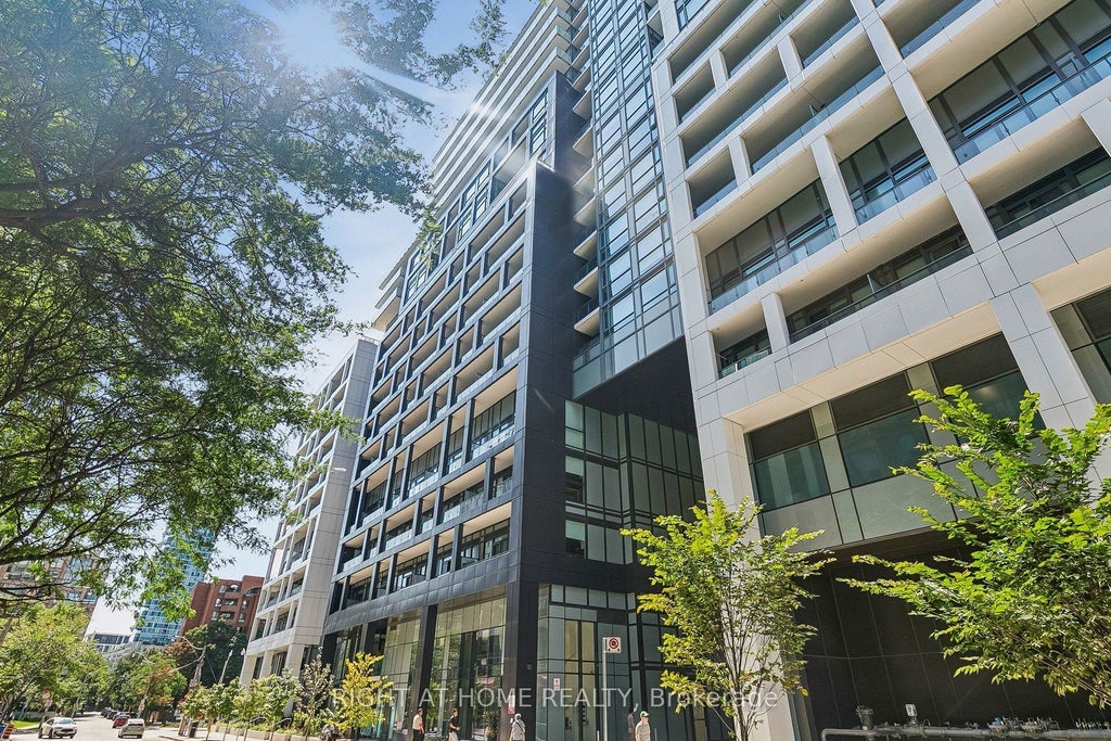 Photo of 60 Princess Street #447, Toronto, ON M5A 2C7 (MLS # C13729886)