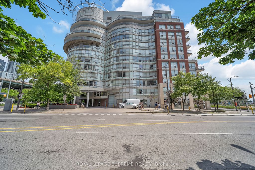 Photo of 550 Queens Quay W #416, Toronto, ON M5V 3M8 (MLS # C12373348)