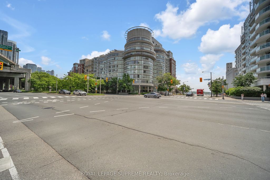 Photo of 550 Queens Quay W #416, Toronto, ON M5V 3M8 (MLS # C12373348)
