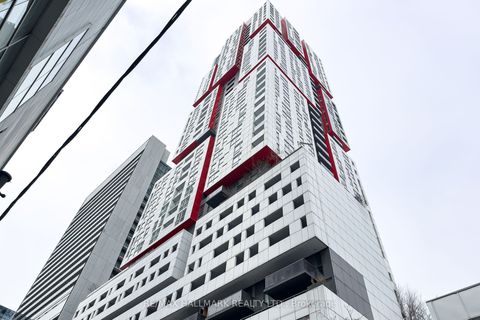 Photo of 318 Richmond Street W #902, Toronto, ON M5V 0B4 (MLS # C12771246)