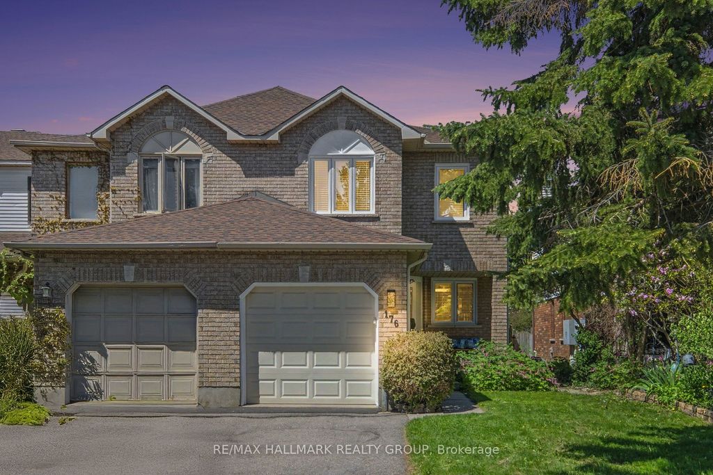 Photo of 176 Hunterswood Crescent, Hunt Club - South Keys and Area, ON K1G 5V8 (MLS # X13156788)