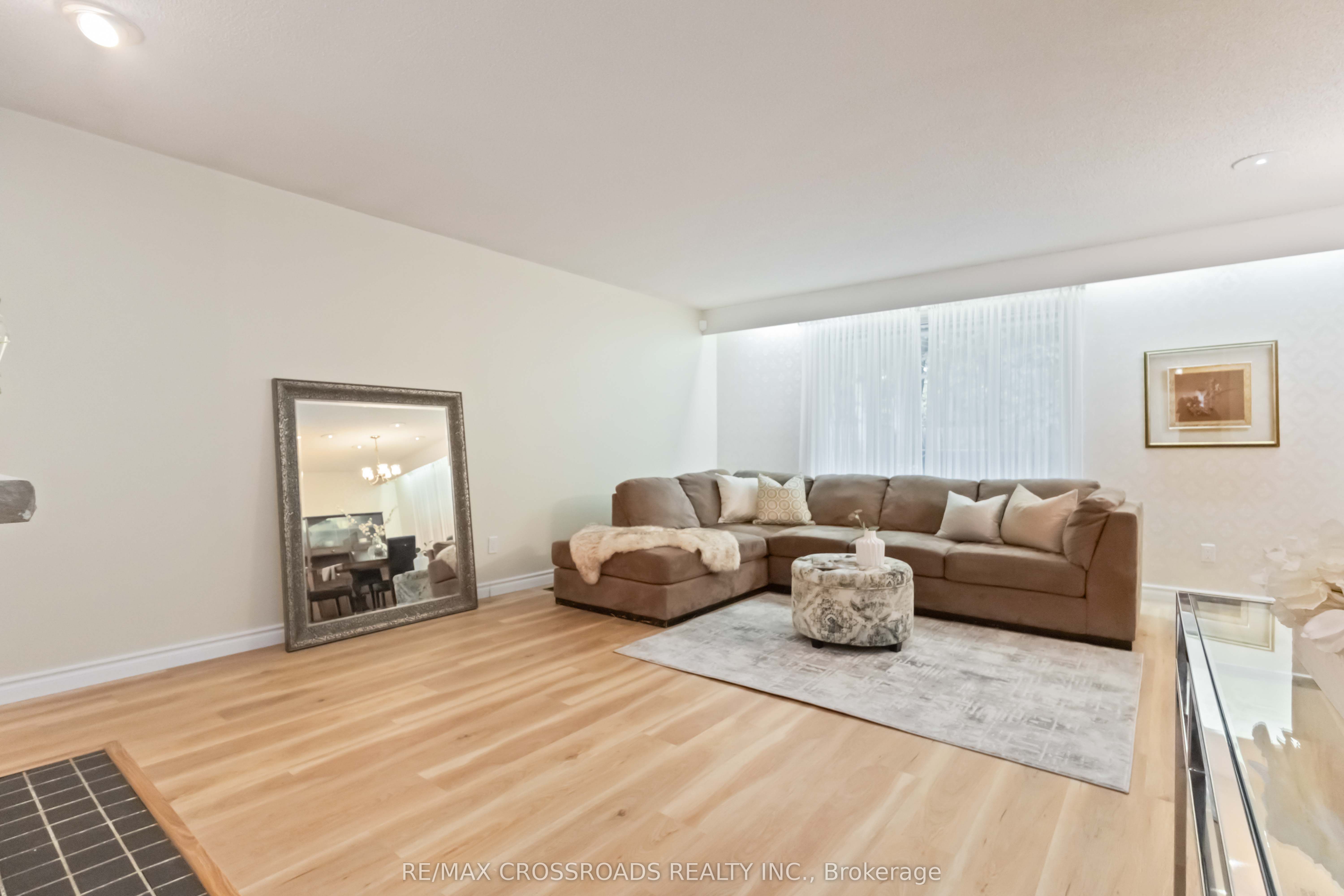 3 Bowater Drive
