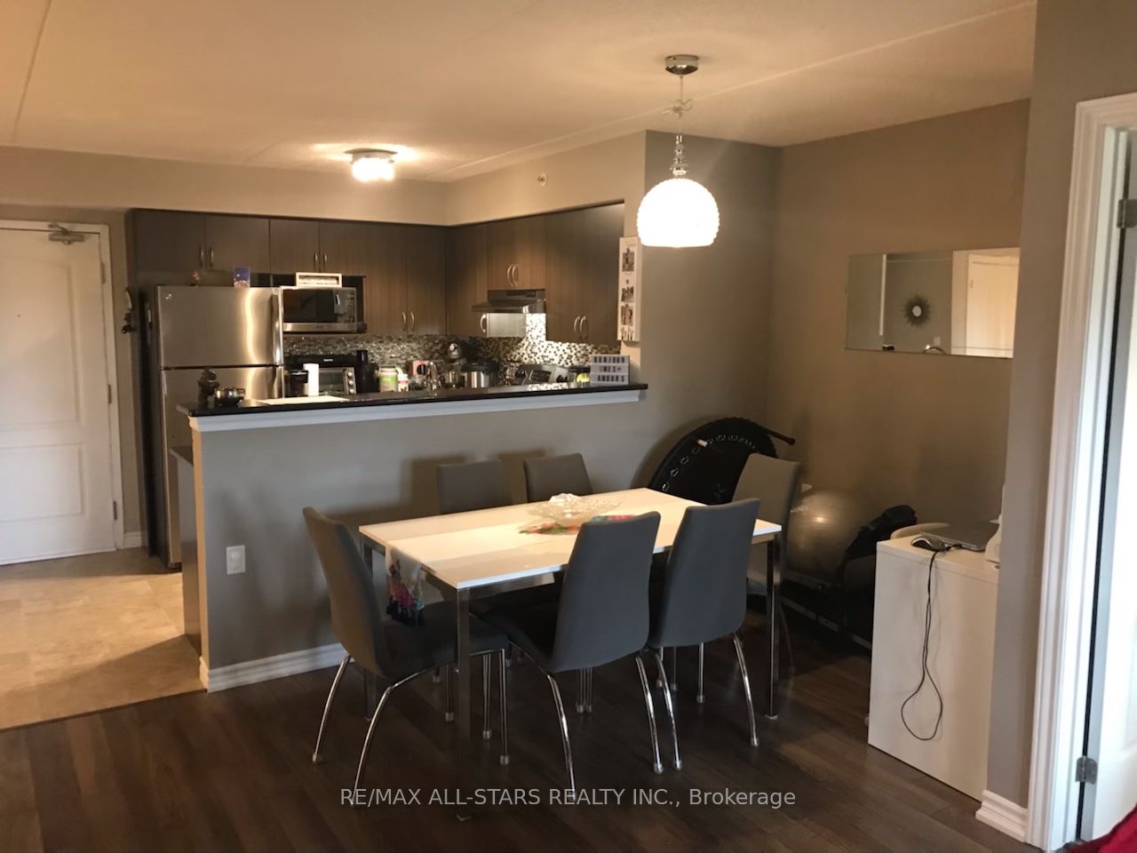 1450 Main Street E 311