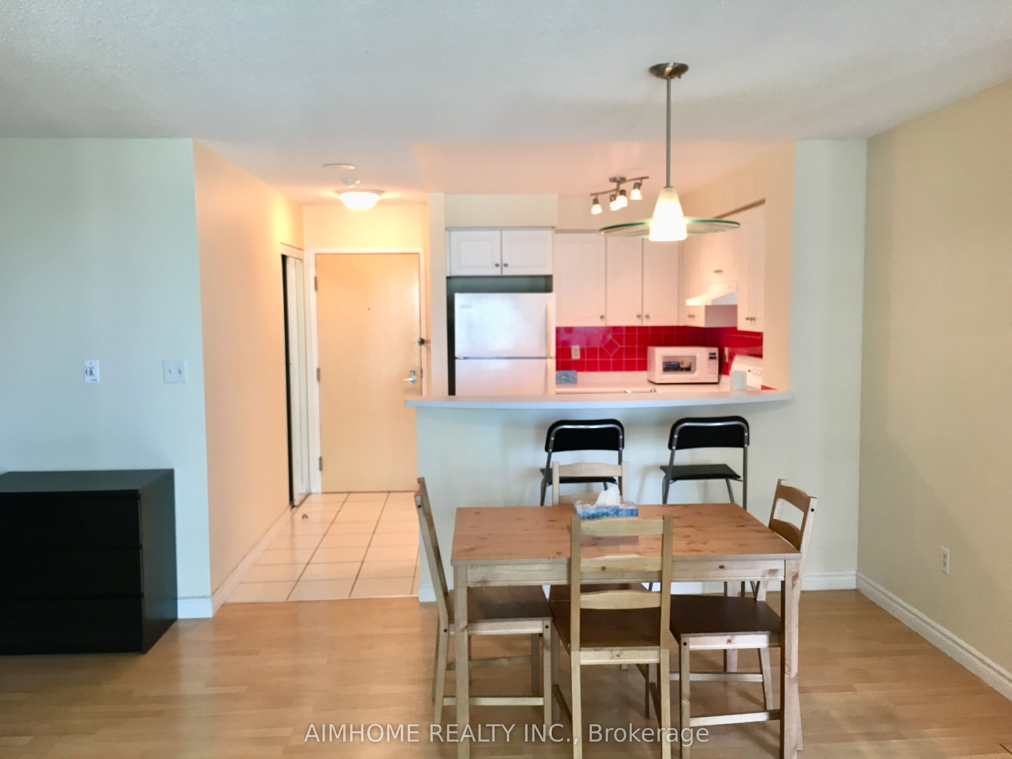 7 Lorraine Drive 2107