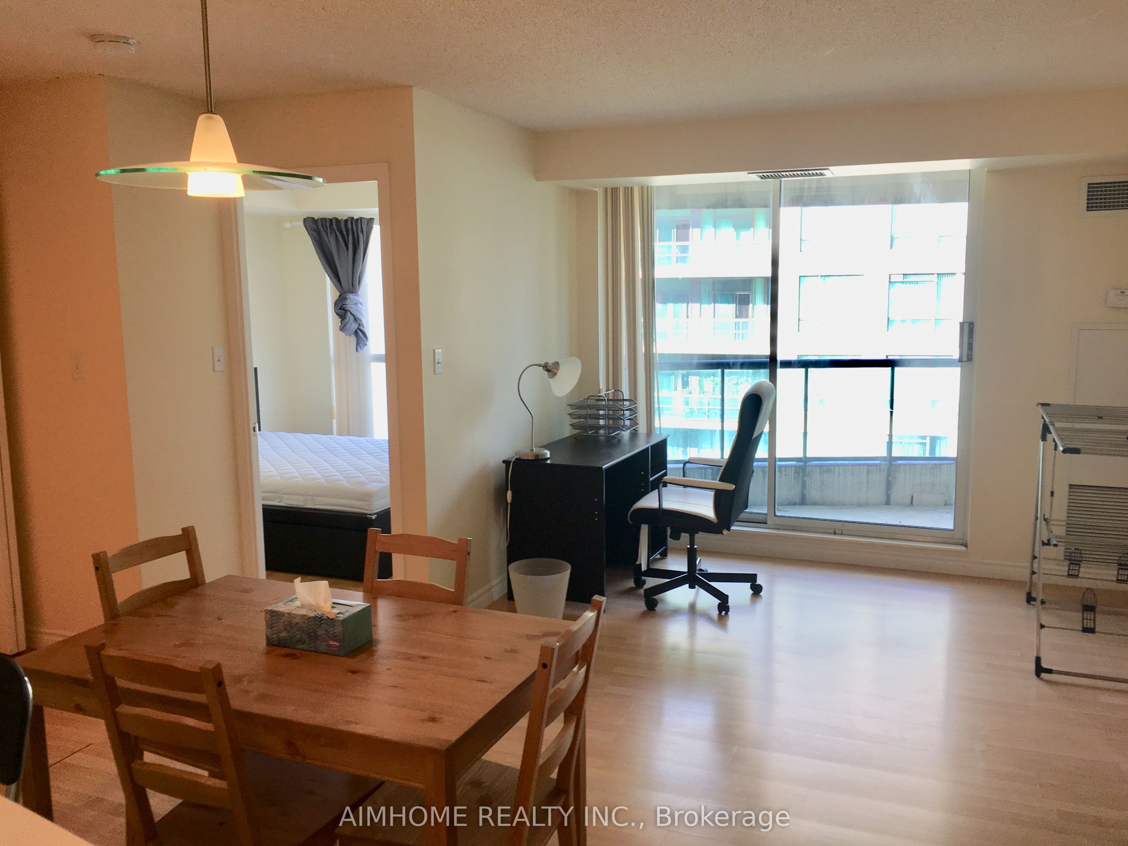 7 Lorraine Drive 2107