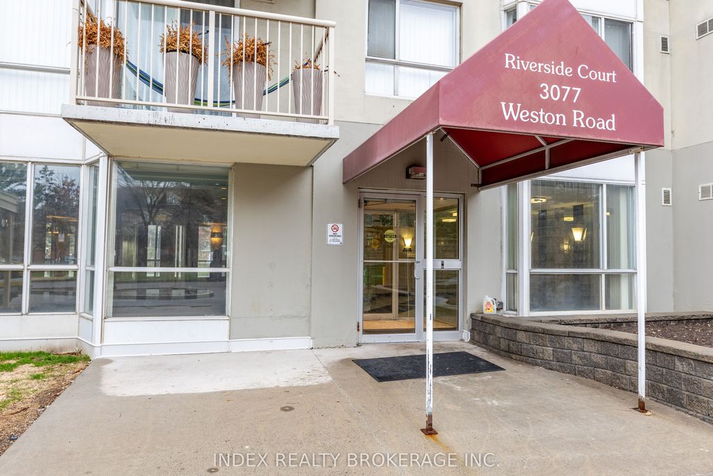 Photo of 3077 Weston Road #1704, Toronto, ON M9M 3A1 (MLS # W13003796)
