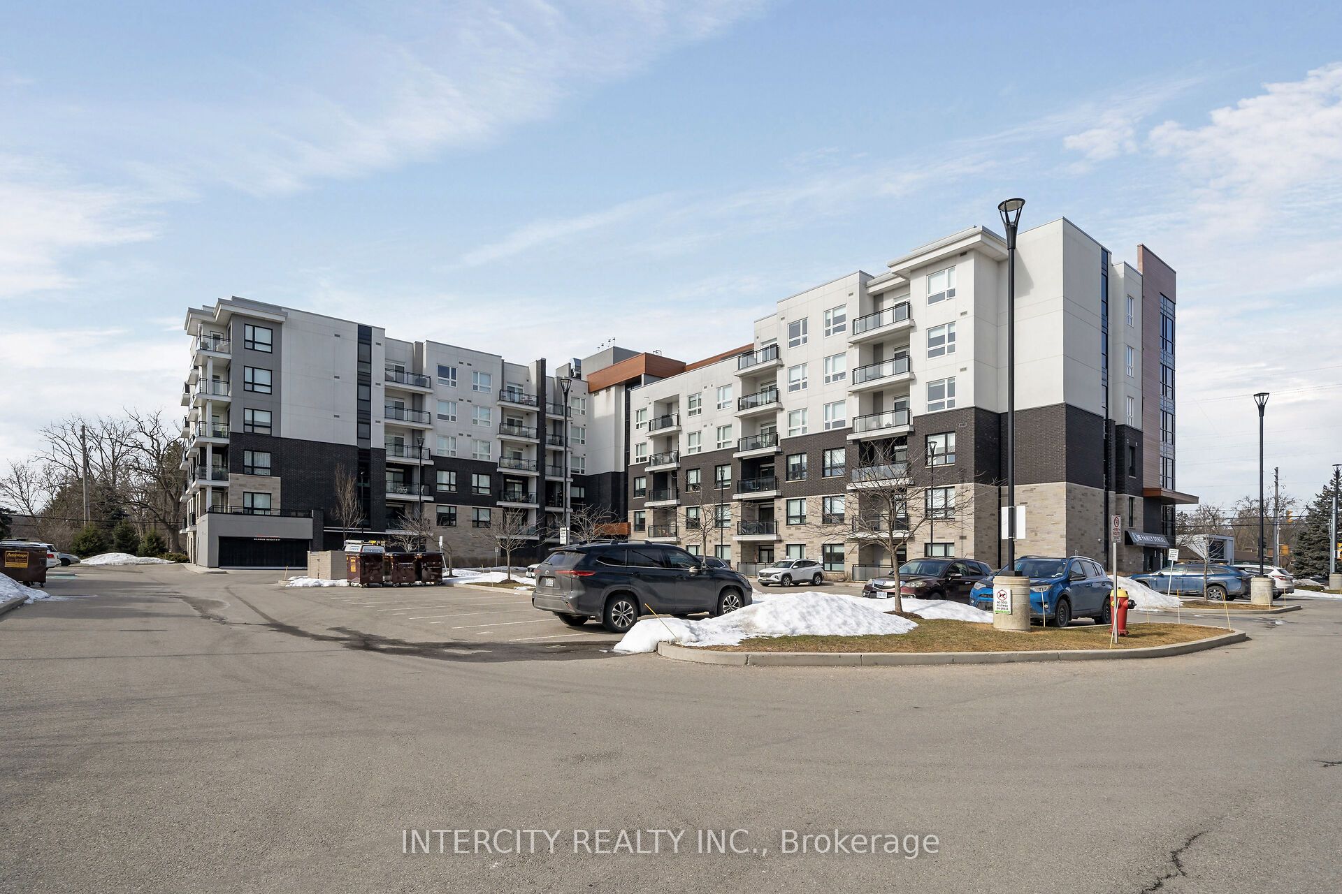 320 Plains Road E 603