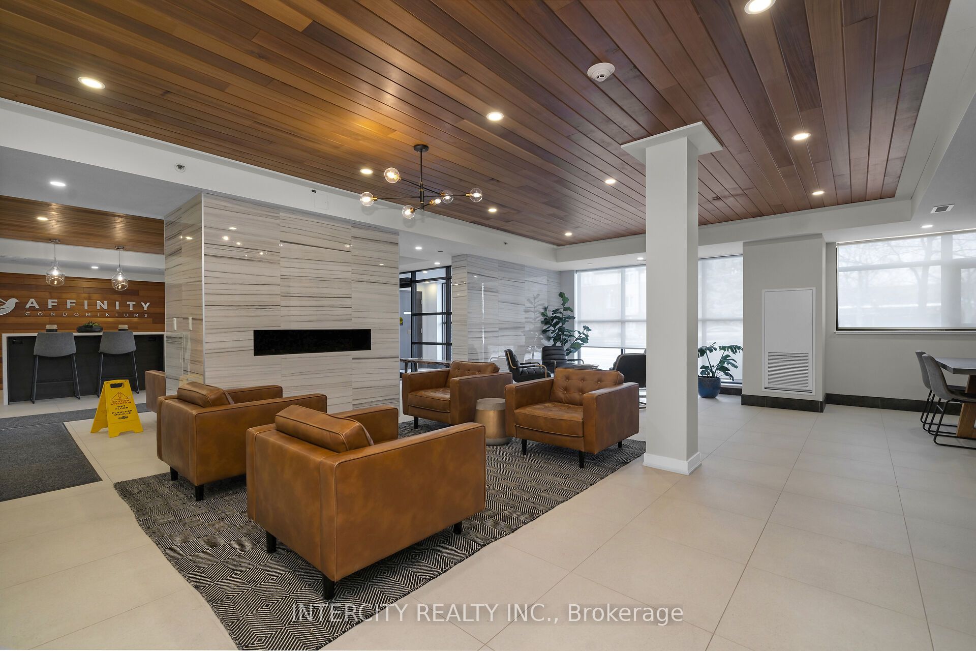 320 Plains Road E 603