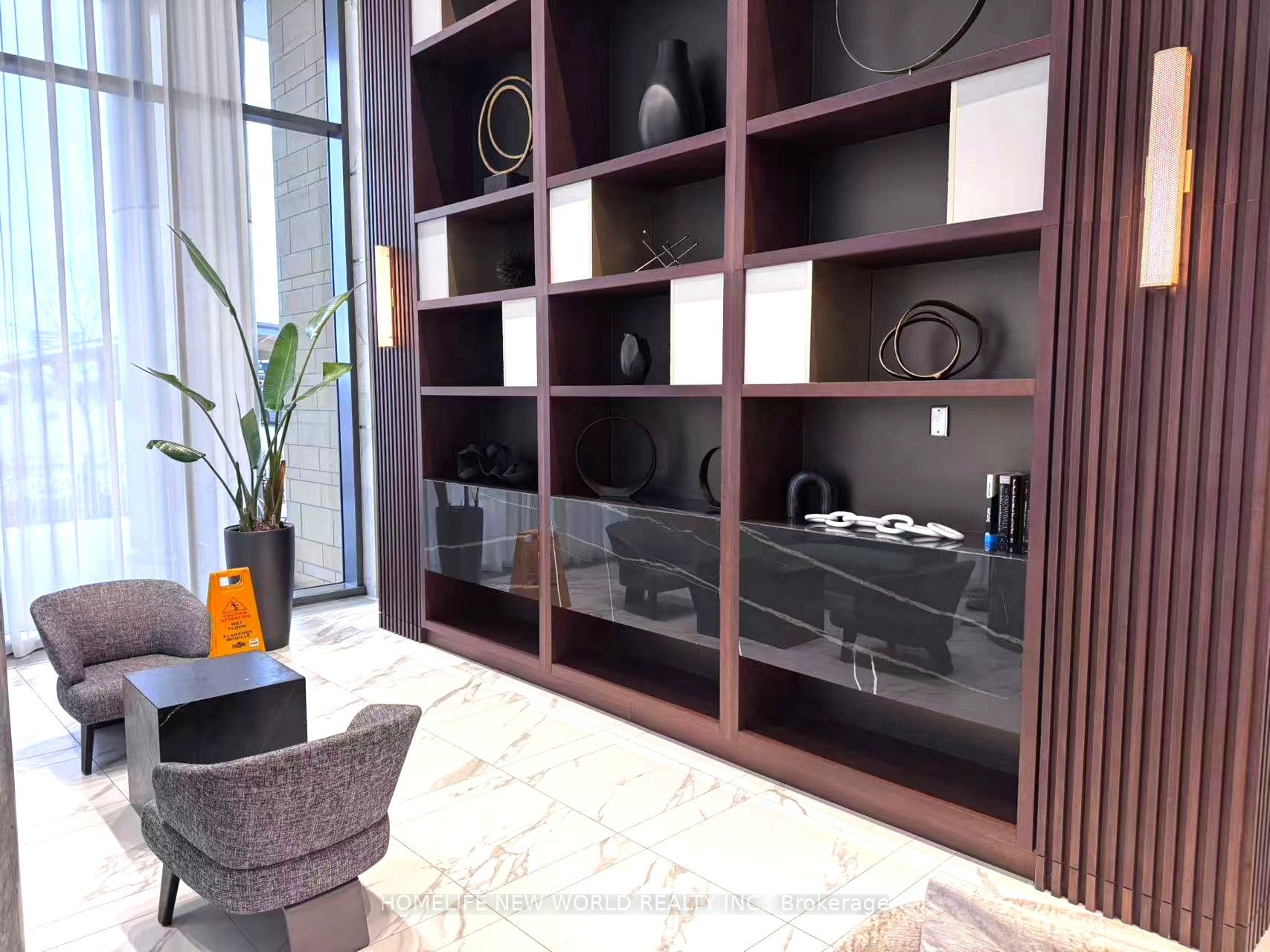 950 PORTAGE Parkway 608