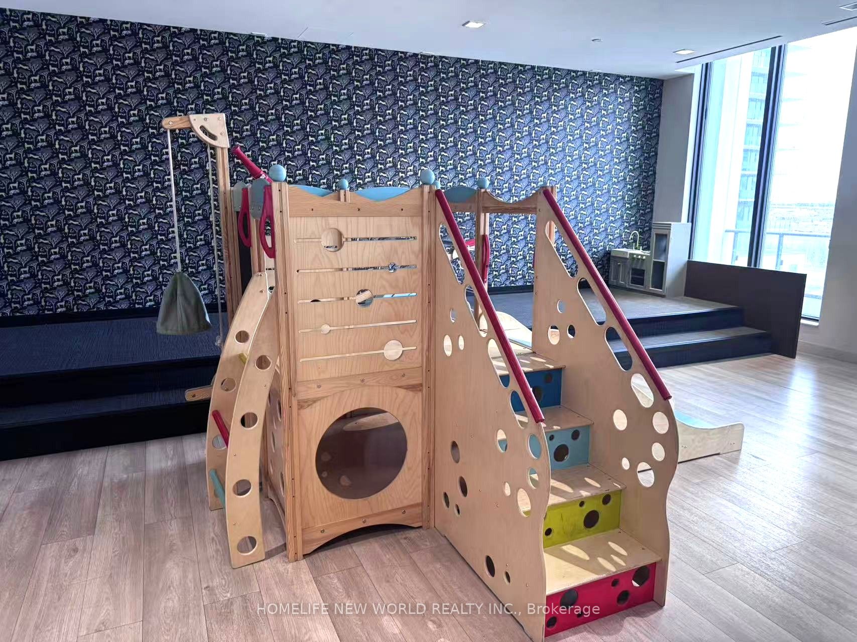 950 PORTAGE Parkway 608