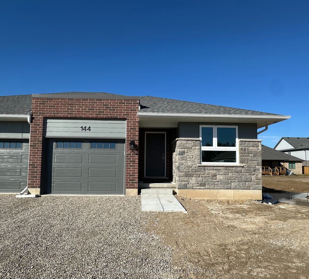 Photo of 144 STYLES Drive, St. Thomas, ON N5R 0R1 (MLS # X12477797)