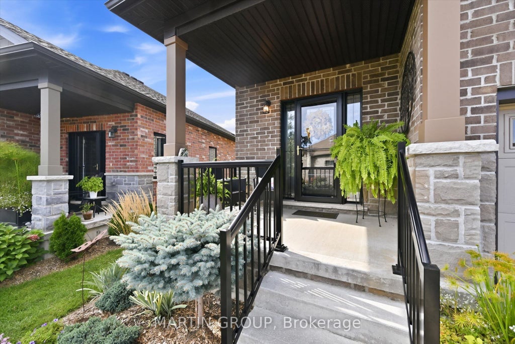Photo of 35 Tamarack Way, Norfolk, ON N3Y 0E7 (MLS # X13766598)