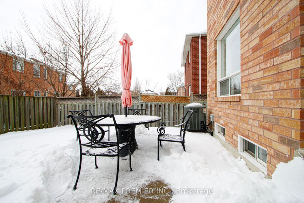 Photo of 5272 Brookwood Court, Mississauga, ON L5V 2N8 (MLS # W12808172)