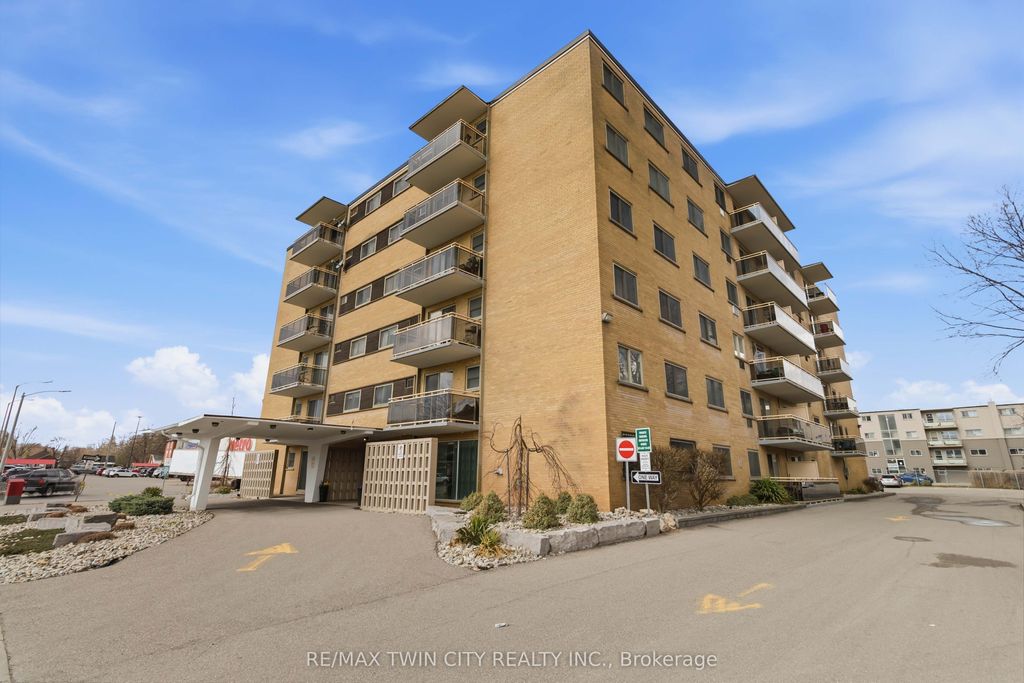 Photo of 87 St George Street #305, Brantford, ON N3R 1V5 (MLS # X13004170)